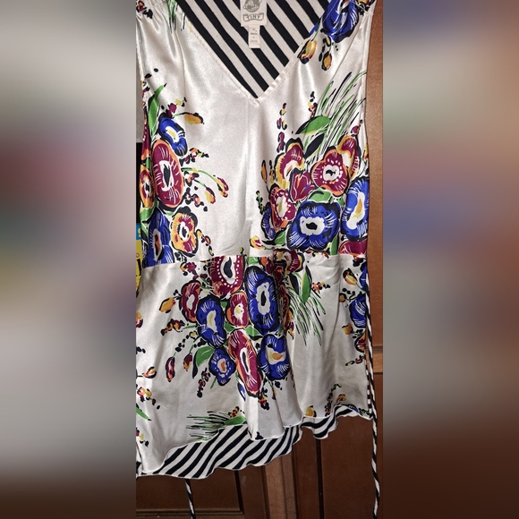 Ladies Anthropologie Tiny Silk Front, Cotton Back Floral Striped Tank Top Tie S - Picture 6 of 8
